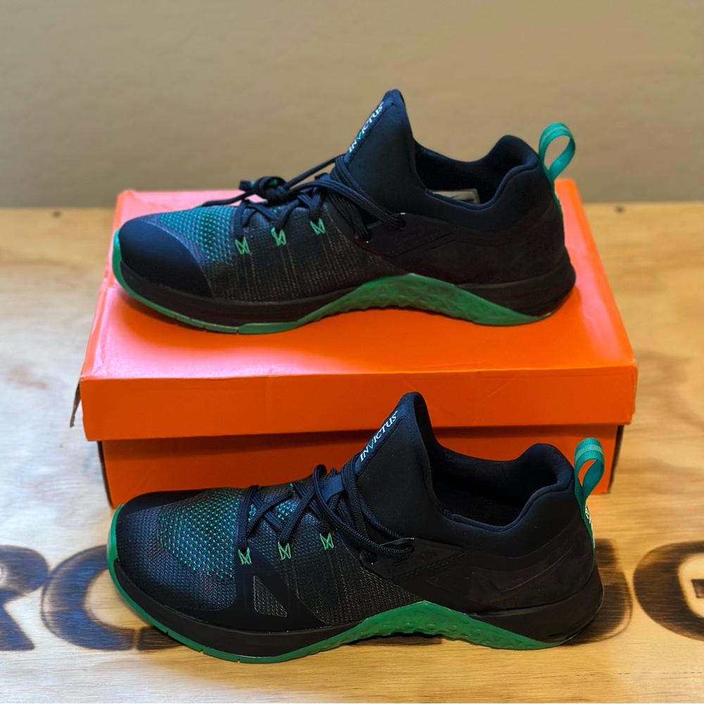 Nike SPECIAL EDITION Men’s NWB Invictus Metcon 3 Flyknit M 11/W 12.5 CD0305 003